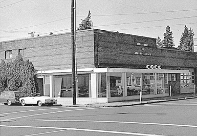 COCC at the downtown Bend applied science building ca 1960s